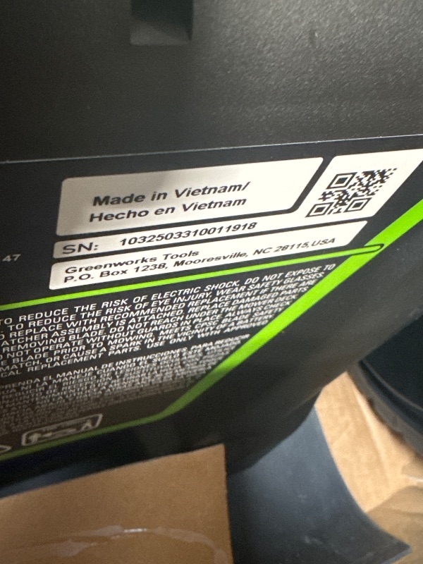 Photo 1 of ** USED/ MISSING BATTERIES & CHARGER  **  Greenworks 60V 21" Self-Propelled Cordless Lawn Mower, Brushless Motor, LED Lights, Includes 2X 4.0Ah Batteries & Rapid Dual-Port Charger(75+ Tool Compatibility, 45Min Runtime)