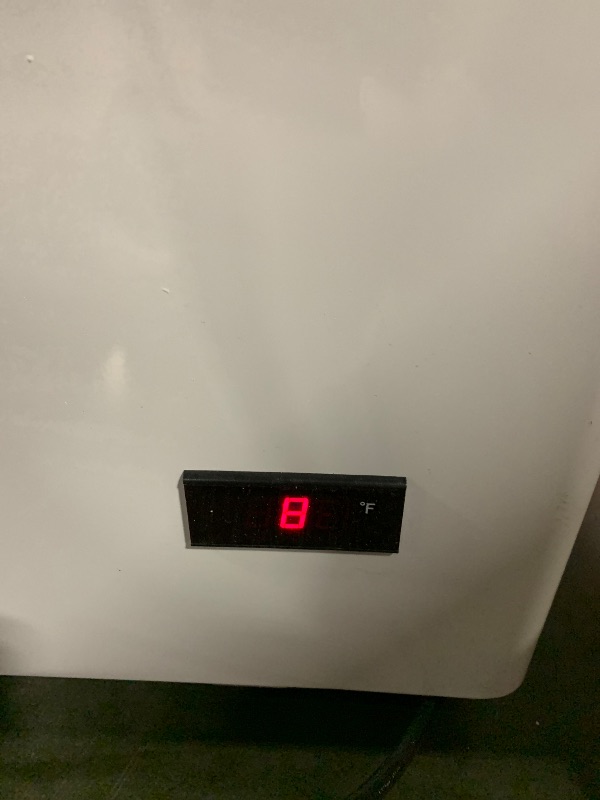 Photo 1 of ** USED / TESTED / FUNCTIONAL ** Duura Commercial Mobile Ice Cream Display Chest Freezer Sub Zero Temp Curved Glass Top Frost Free Lid with 5 Wire Baskets, 47.4 Inch Wide 12.8 Cubic Feet, White