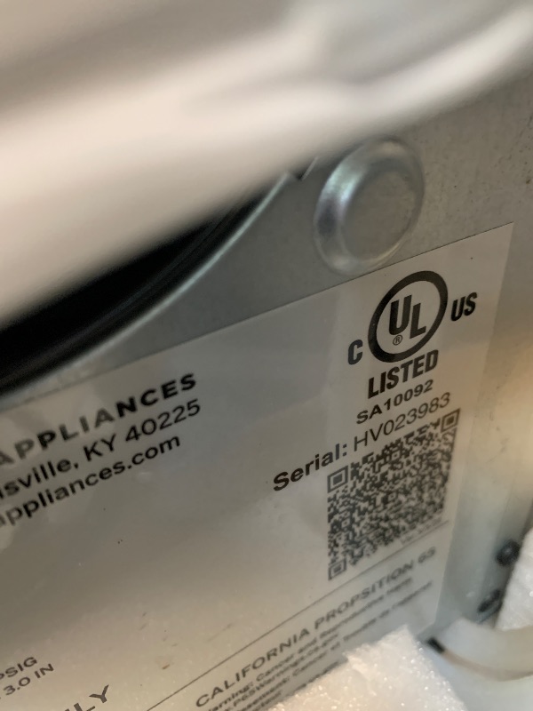 Photo 1 of ** NEW / FUNCTIONAL ** GE Profile Opal 2.0 XL with 1 Gallon Tank, Chewable Crunchable Countertop Nugget Ice Maker, Scoop included, 38 lbs in 24 hours, Pellet Ice Machine with WiFi & Smart Connected, Stainless Steel