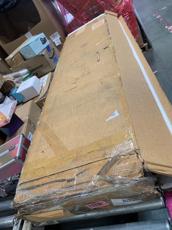 Photo 1 of ** USED/ DAMAGE MINOR ** Zevemomo 70.87" H Metal Kitchen Pantry Cabinet, Freestanding Cupboard with 2 Doors and 4 Adjustable Shelves, Tall Metal Storage Cabinet for Kitchen, Bathroom, Dinning Room or Laundry Room ?White?