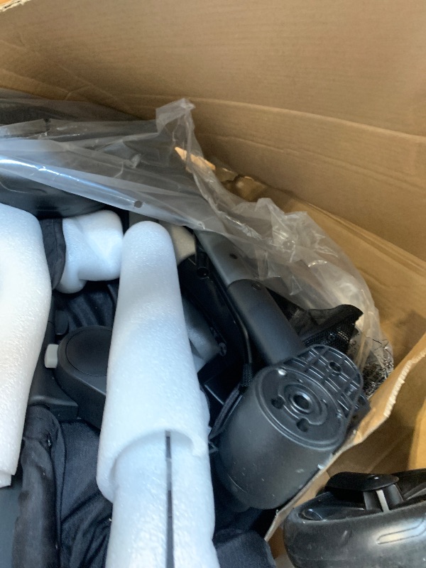 Photo 1 of ** NEW ** Evenflo Pivot Xpand Modular Travel System with LiteMax Infant Car Seat (Ayrshire Black)