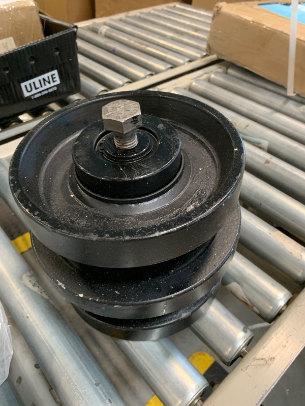 Photo 1 of ** USED** Flynsu Bottom Track Roller 6689371 6732901 6715766 6686632 Replacement for Bobcat 864 T140 T180 T190 T200 T250 T300 T320 T550 T590 T630 T650 T750 T770