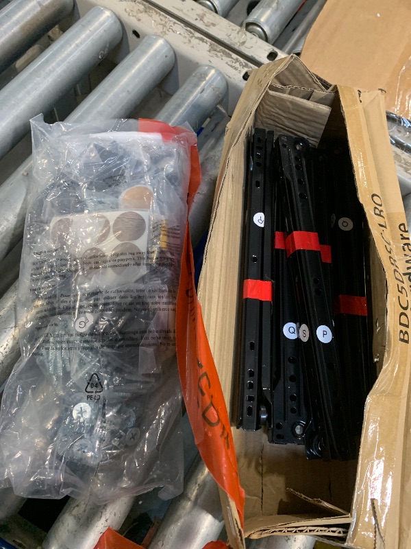 Photo 1 of ** USED / INCLUDED HARDWARE** T4TREAM Farmhouse 5 Drawers Dresser for Bedroom, Tall 5 Chest of Drawers, Wood Rustic Dresser Organizer for Bedroom, Living Room, Hallway, Kids Room, Nursery Room, Light Rustic Oak, BDC5DRSC-LRO-1