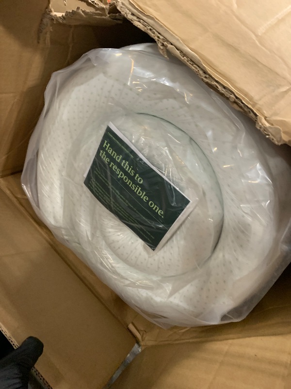 Photo 1 of ** NEW / NO RETURNS ** ZINUS 12 Inch King Green Tea Memory Foam Mattress [New Version], Fiberglass free, Medium Firm Feel, Zoned Pressure Relief, Certified Safe Foams & Fabric, Mattress in A Box