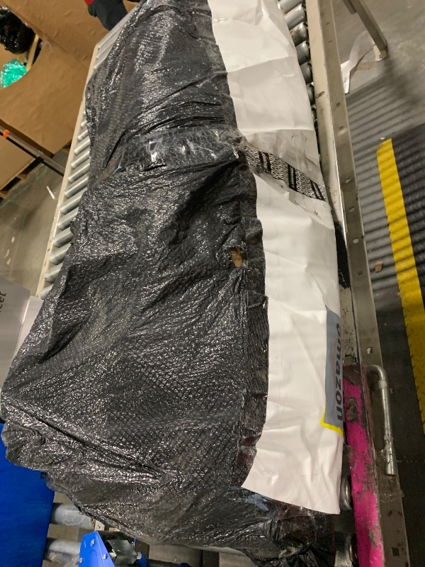 Photo 1 of ** VERY USED** JONATHAN Y Boho Vintage Diamond Cream/Navy Indoor Area Rug 9X12 ft, Moroccan Hype for Living Room, Bedroom, Kitchen, Office, Easy-Cleaning, High Traffic, Pet-Friendly, Non-Shedding (MOH101F-9)