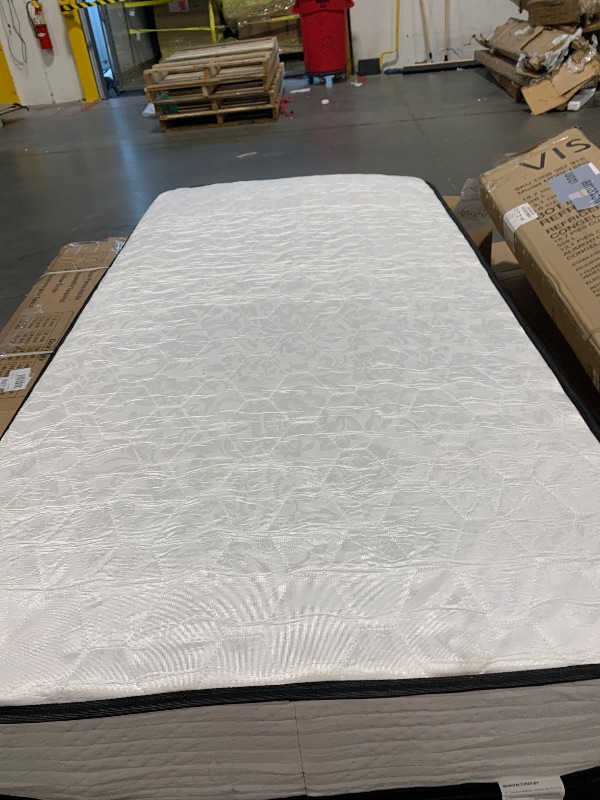 Photo 1 of ** USED/ PACKAGING  DIFFERENT BOX ** Avenco Twin Mattress, 12 Inch Medium Firm Twin Size Mattress in a Box, Hybrid Mattresses with Smarts™ Coil Pocket Springs for Motion Isolation, Strong Edge Support, CertiPUR-US Certified