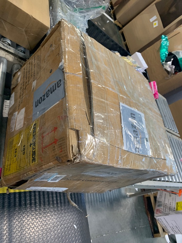 Photo 1 of ** USED / FUCTIONAL TESTED ** 10,000 BTU Window Air Conditioner, 115V, Window AC Cools up to 450 Sq. Ft for Bedroom, Living Room, Quiet Operation with Remote Control, 3 Cooling & Fan Speeds, Auto Restart, White