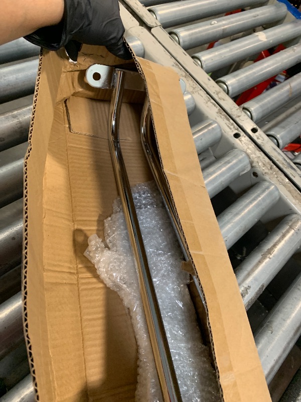 Photo 1 of ** USED ** Shengyu Black Modern Recline Hydraulic Styling Barber Chair Hair Spa Beauty Salon Equipment