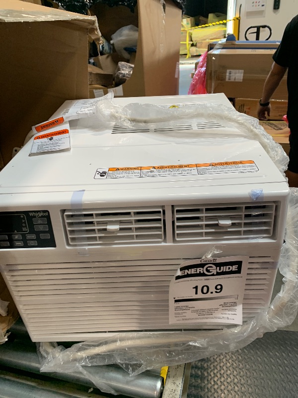 Photo 1 of ** UNTESTED / EUROPE TO UNITED STATES ADAPTER NEEDED** Whirlpool 12,000 BTU 230V Window Air Conditioner with Supplemental Heat, Window Mounted AC Unit with Heater for Apartment, Living Room, Bedroom, Rooms up to 550 Square Feet