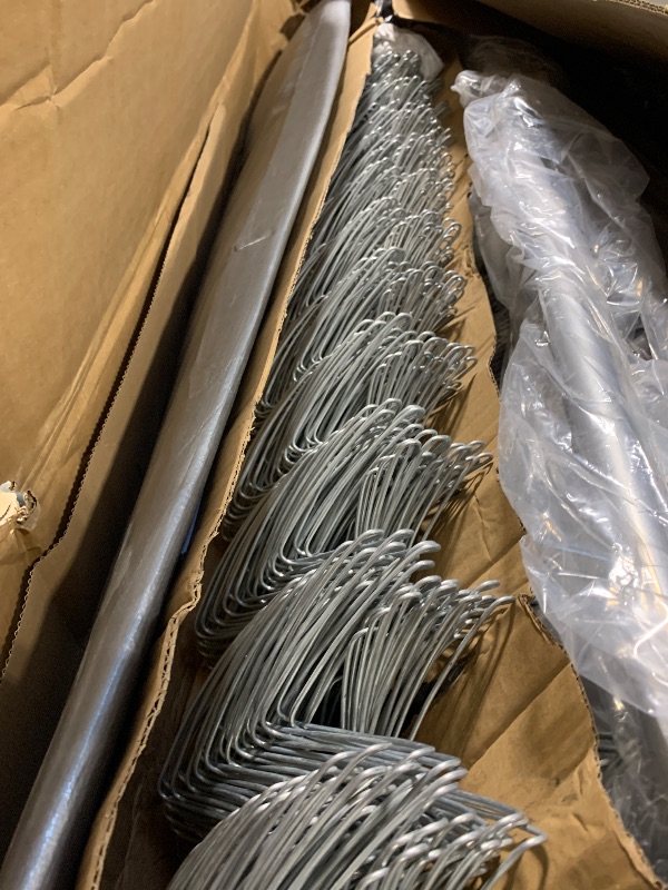 Photo 1 of ** USED ** Lyromix 10 x 10FT Large Outdoor Dog Kennel with Bowls, Dog Kennel Outside with Waterproof Cover Roof, Galvanized Heavy Duty Chain Link Dog Runs Cage Playpen for Outside with Secure Lock