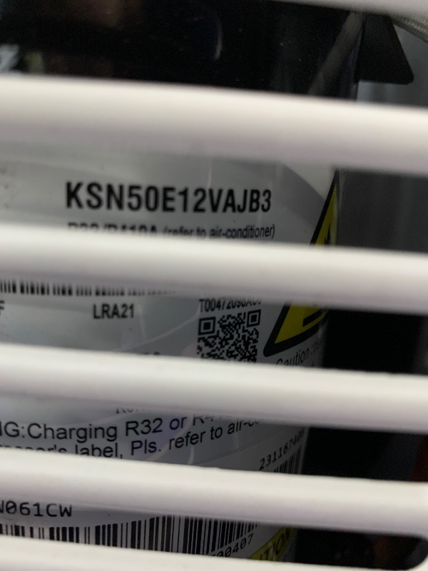 Photo 1 of ** VERY USED / TESTED FUNCTIONAL ** Whirlpool 6,000 BTU Window Air Conditioner with Dehumidifier, 115V, Window AC for Rooms up to 250 Sq. Ft., Living Room, Bedroom, or Kitchen, with Remote Control, Digital Display, and 24H-Timer, White