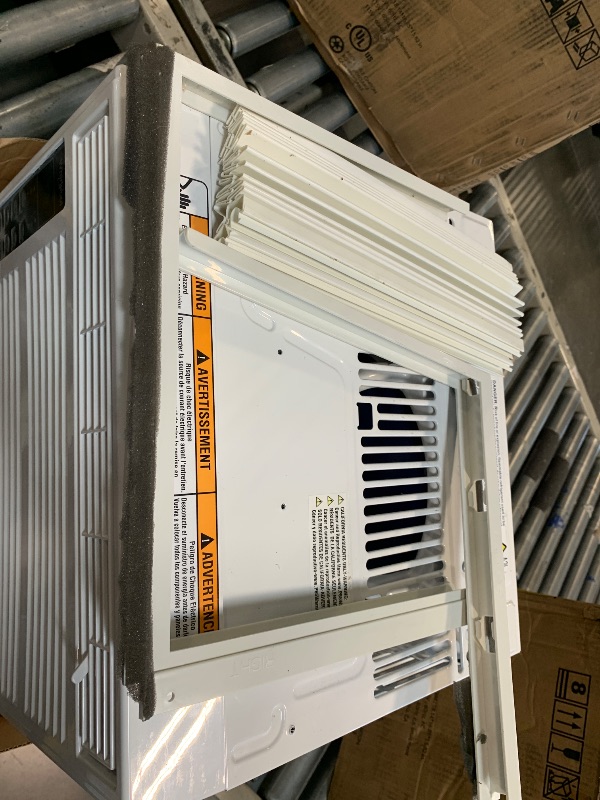 Photo 1 of ** VERY USED / TESTED FUNCTIONAL ** Whirlpool 6,000 BTU Window Air Conditioner with Dehumidifier, 115V, Window AC for Rooms up to 250 Sq. Ft., Living Room, Bedroom, or Kitchen, with Remote Control, Digital Display, and 24H-Timer, White