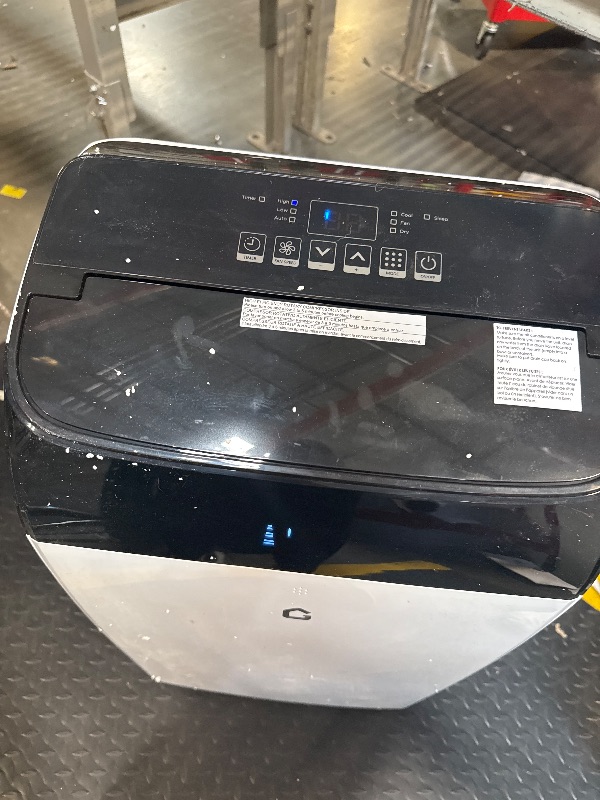 Photo 1 of ** VERY USED/ DAMAGE MINOR / TESTED FUNCTIONAL ** 14000 BTU Portable Air Conditioner Cools up to 750 Sq.Ft, 3 in-1 Quiet Portable AC Unit with Remote Control & Installation Kits for Large Room, 3 Speed, Auto Swing, 24H Timer