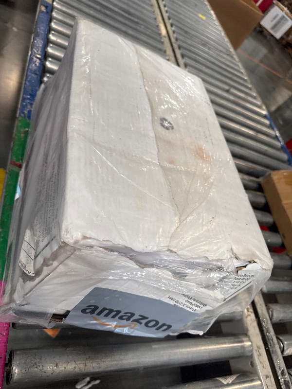 Photo 1 of ** FACTORY SEALED** Amazon Basics Multipurpose Copy Printer Paper, 20 lb, 8.5 x 11 Inches, 10 Reams (5,000 Sheets), 92 Bright, White