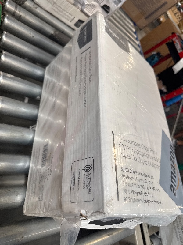 Photo 1 of ** USED ** Amazon Basics Multipurpose Copy Printer Paper, 20 lb, 8.5 x 11 Inches, 10 Reams (5,000 Sheets), 92 Bright, White