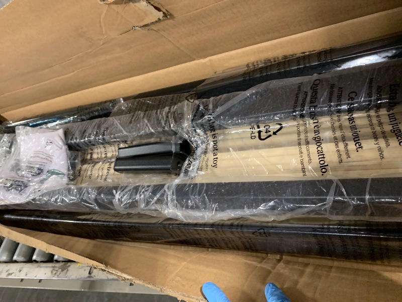 Photo 1 of ** INCLUDED MANUAL AND HARDWARE** ZINUS Platforma Metal Bed Frame, King