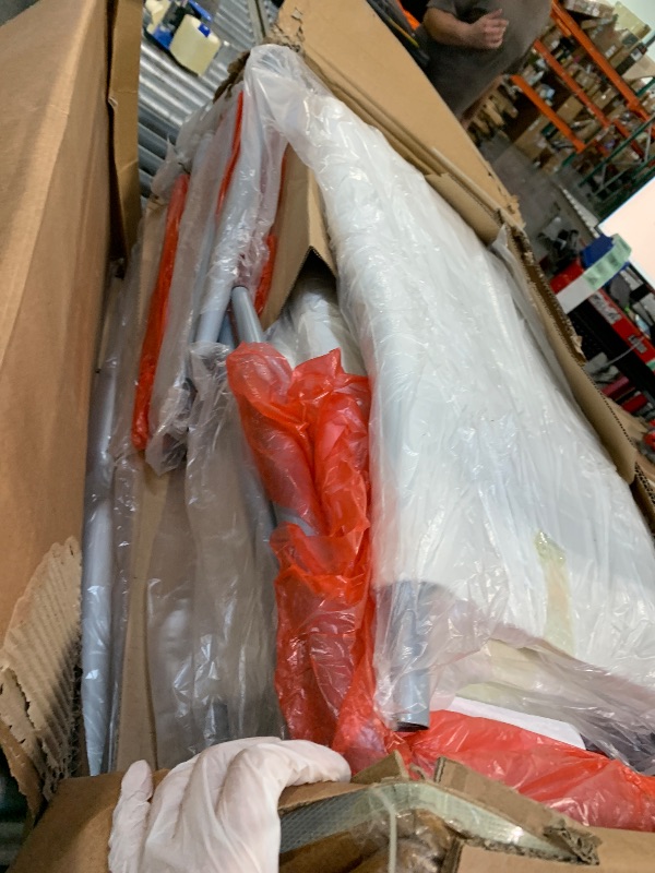 Photo 1 of ** NEW** VEVOR Modern Dining Room Accent Chairs Set of 6, Upholstered Leather Side Chair for Living Room, Space-Saving Kitchen Chair with Thick Cushions and Metal Legs, White