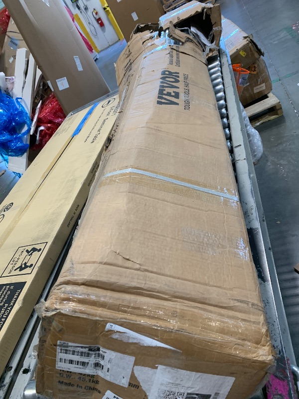 Photo 1 of ** VERY USED** VEVOR Large Metal Chicken Coop, 19.7x9.8x6.5ft Walk-in Chicken Runs for Yard with Cover, Spire Roof Hen House with Security Lock for Outdoor and Backyard, Farm, Duck Rabbit Cage Poultry Pen