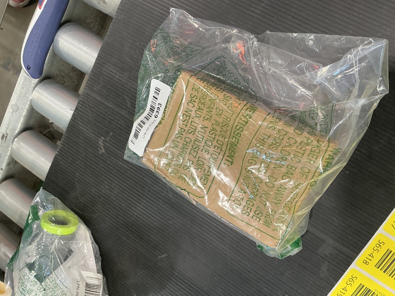 Photo 1 of 2pcs Clear Figure Display Bag with Keychain Pompom Ball Portable Mini Doll Pouch Carrying Case Blind Box Figures Display Case for Collectibles Zipper Closure (Cabin)