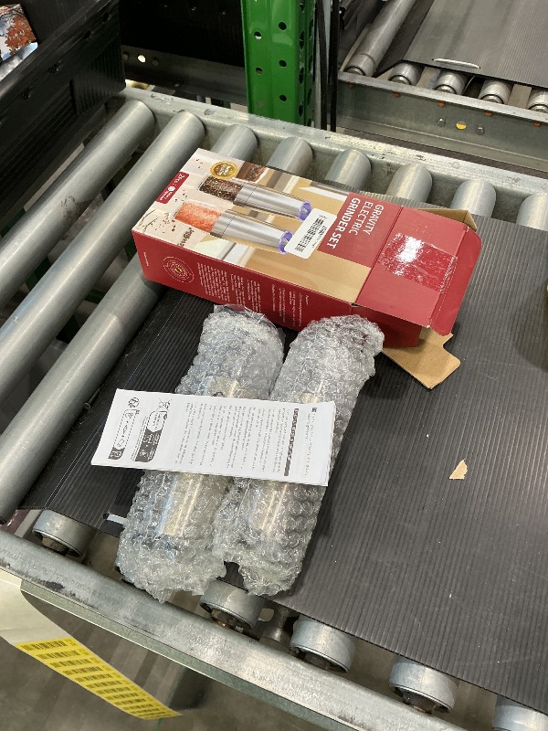 Photo 1 of *MINOR DAMAGE - USED*
CIRCLE JOY Gravity Electric Salt and Pepper Grinder Set Stainless Steel Automatic Salt and Pepper Grinder Set, Battery Operated, LED Light, Adjustable Coarseness, for Home Kitchen BBQ, Silver