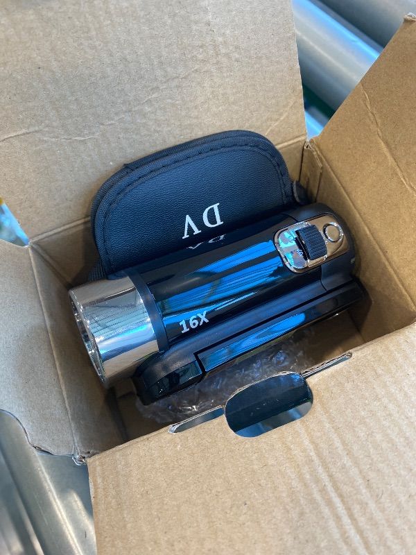 Photo 1 of *Missing Parts - Check clerk notes*
Andoer Portable 1080P High Definition Digital Video Camera DV Camcorder 16MP 2.7 Inch LCD Screen 16X Digital Zoom Built-in Battery