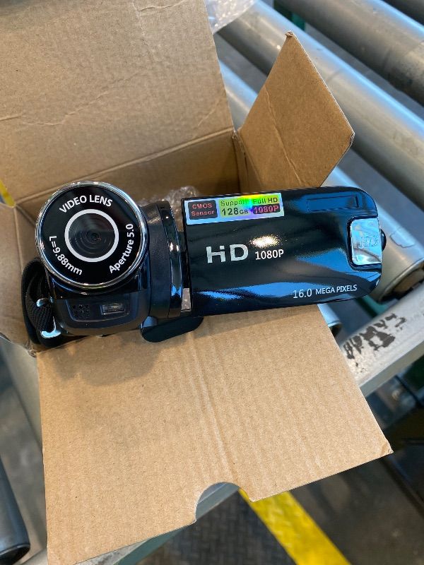 Photo 1 of *Missing Parts - Check clerk notes*
Andoer Portable 1080P High Definition Digital Video Camera DV Camcorder 16MP 2.7 Inch LCD Screen 16X Digital Zoom Built-in Battery
