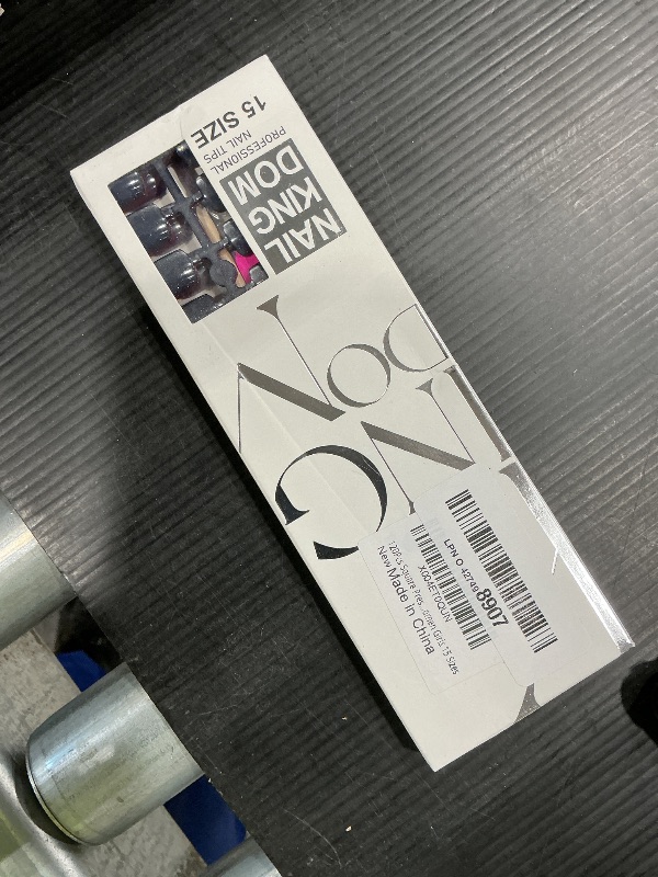 Photo 1 of 120Pcs Square Press on Nails Short Cat Eye Fake Nails Glossy Glitter Acrylic Nails Gel Glue on Nails Purple White Blue False Nails Press ons Stick on Nails Manicure Kit for Women Girls 15 Sizes