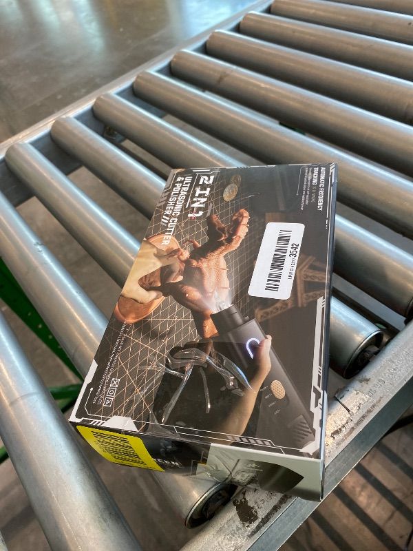 Photo 1 of *USED*
40KHz Ultrasonic Cutter Knife Pro, Handheld Craft Cutting Tool for 3D Prints,PVC,Leather,Plastic,Resin | Includes 50 Replacement Blades & Display Case | Multifunctional Sonic Knife for DIY,Modeling