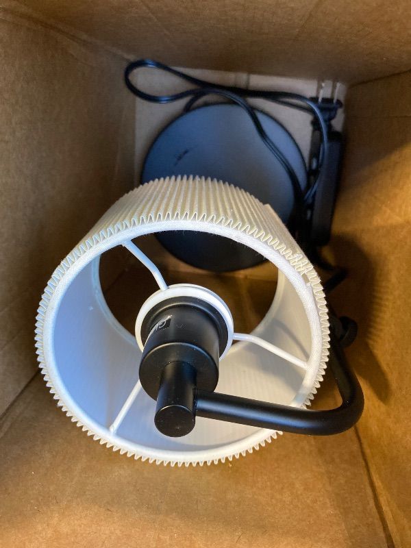 Photo 1 of *Untested*
NITOWOLF Candle Warmer Lamp with Timer, Candle Wax Warmer Adjustable Height Candle Lamp Warmer for Jar Candles, House Warming Gifts Home Decor Gifts for Women (Black-Upgrade)