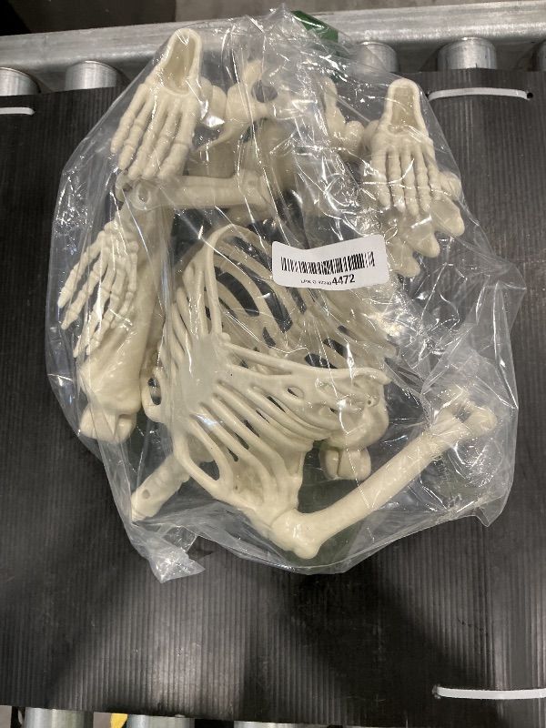 Photo 1 of **MISSING HEAD**
36" Skeleton Halloween Decorations, 3FT Realistic Full Body Movable Posable Joints Skeleton, Creepy Halloween Plastic Skeleton for Graveyard Decorations, Haunted House Props Indoor/Outdoor Decor