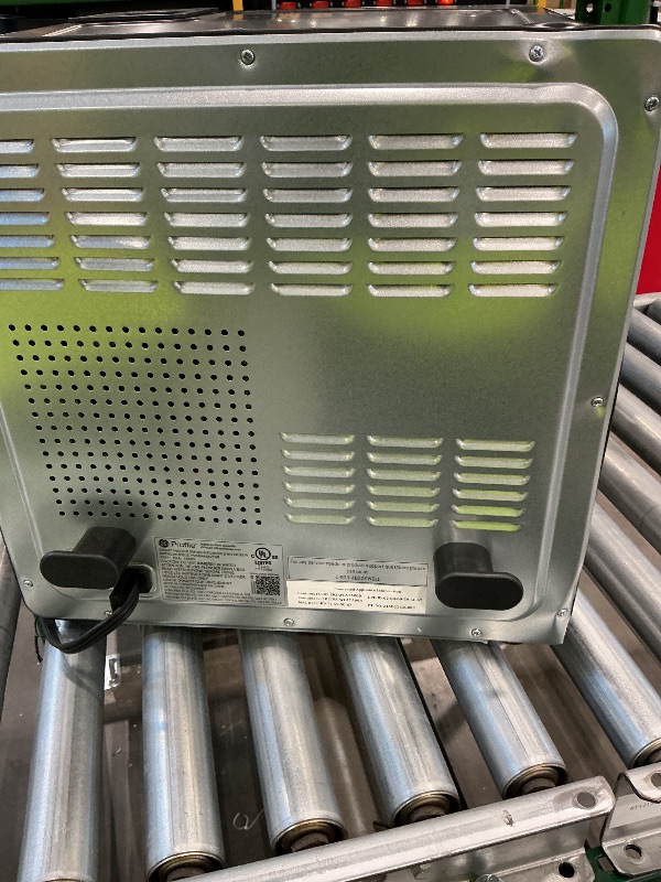 Photo 1 of *Missing Parts*
GE Profile™ Smart Indoor Pellet Smoker, with Active Smoke Filtration, 5 Smoke Control Settings, WiFi Connected, Electric, Countertop BBQ Appliance, Black