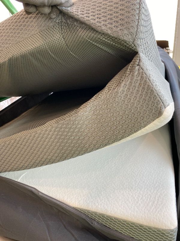 Photo 1 of *Minor Damaged* Foldable Mattress 4 Inch Folding Mattress Tri-fold Gel Memory Foam Breathable with Storage Bag, Portable Floor Guest Bed Soft for Sleeping Camping, Gray, Queen Size