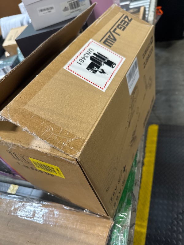 Photo 1 of **MISSING BATTERY CHARGER** ZEGJAW 12-Inch 20v Cordless String Trimmer + Leaf Blower Combo Kit, for Lawn, Garden and Yard, with 8 Pcs Replacement Spools, 2x2.0Ah Batteries & Charger Included