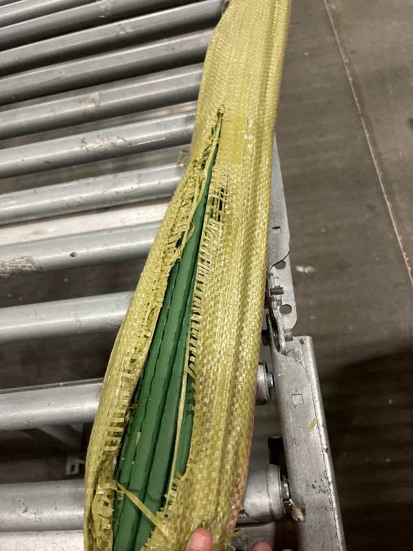 Photo 1 of ***Net missing
Heavy-Duty 4x100FT Plastic Garden Fence with Steel Posts - UV-Resistant Snow & Pool Barrier for Deer/Dogs/Rabbits/Poultry, Construction-Grade Temporary Fencing for Patio, Backyard & Chicken Coop