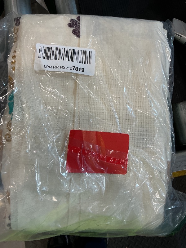 Photo 1 of *Dirty Item* Stylesindia Cotton Kerala Kasavu Zari Embroidery Saree With Blouse, Kuthampully Kerala Kasavu Saree Onam Deevali Pongal (Styles # 02)