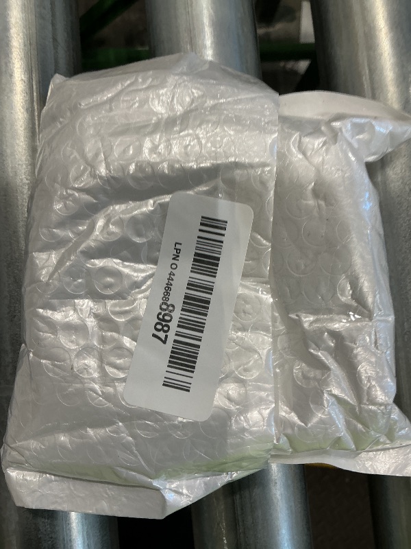 Photo 1 of 1 Pcs Replacement 40 oz Tumbler Lid Compatible with Stanley Cup, Dustproof Spill Proof Splash Resistant Tumbler Covers Fit for Stanley Tumbler and More Coffee Mugs (White)