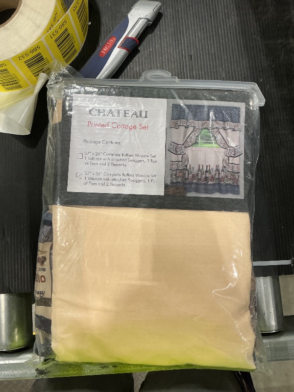 Photo 1 of Achim Home Furnishings Chateau Cottage Set - 57x36 - Navy