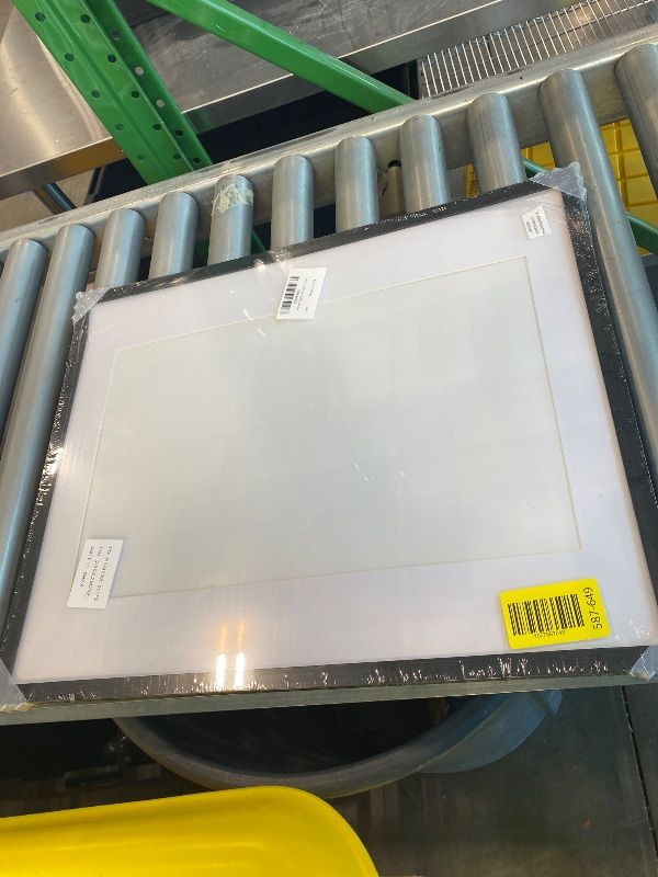 Photo 1 of *Factory Sealed*
Hoikwo 16x20 Black Plastic Frame with Plastic Cover, Display Pictures 11x17 with Mat or 16x20 Without Mat, 1 Pack 16 by 20 Frame for Wall Hanging