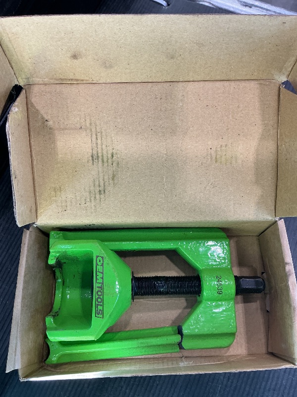 Photo 1 of ***MAJOR DAMAGE*** ***SEE WAREHOUSE PHOTO*** OEMTOOLS 24539 U Joint Press and Removal Tool for Class 1-3 Trucks, Cars, & Equipment, Fits Bearing Cup 1" to 1.25", Impact Wrench Compatible