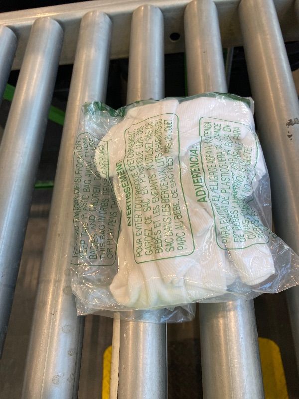 Photo 1 of **USED***Major Damaged*
Levi's Women's Hayes Long-Sleeve Tee, White, X-Small