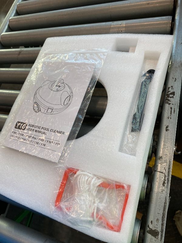 Photo 1 of *Missing Parts*OUCAXIA Y10 Cordless Robotic Pool Cleaner Automatic Vacuum - 90 Mins Runtime, Powerful Suction, Self-Parking, Lightweight for Above/Inground Pools Up to 65ft/1100 Sq.Ft (Snow)