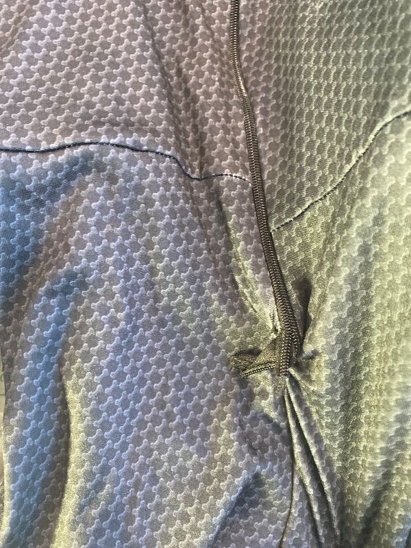 Photo 1 of *Damage item look in clerk comments* DC Batman The Dark Knight Rises: Catwoman Costume for Adults by Rubies, Women's Small