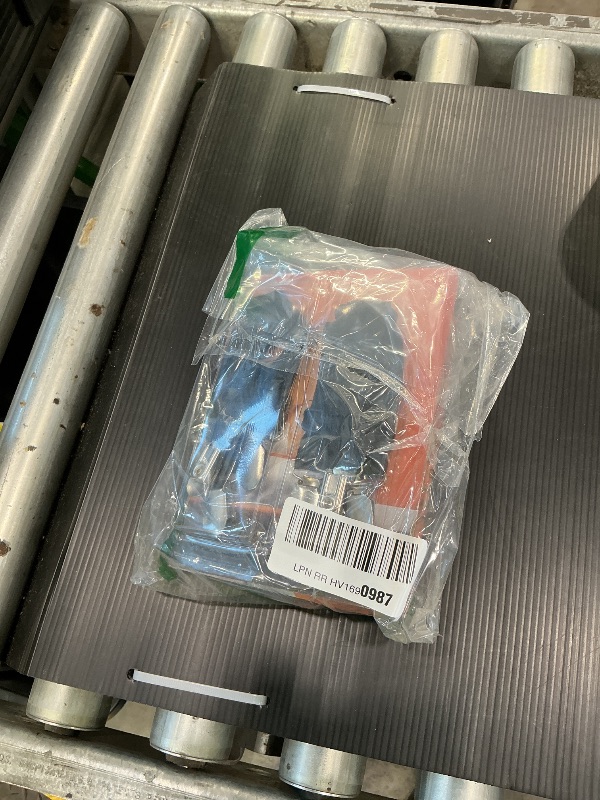 Photo 1 of 5 STARS UNITED Bed Sheet Straps Set | Easy to Use Adjustable Elastic Fasteners with Metal Clips | Sheet Holders for Corners | Fitted Sheet Clips to Hold Sheets in Place | (4 Pcs Black)