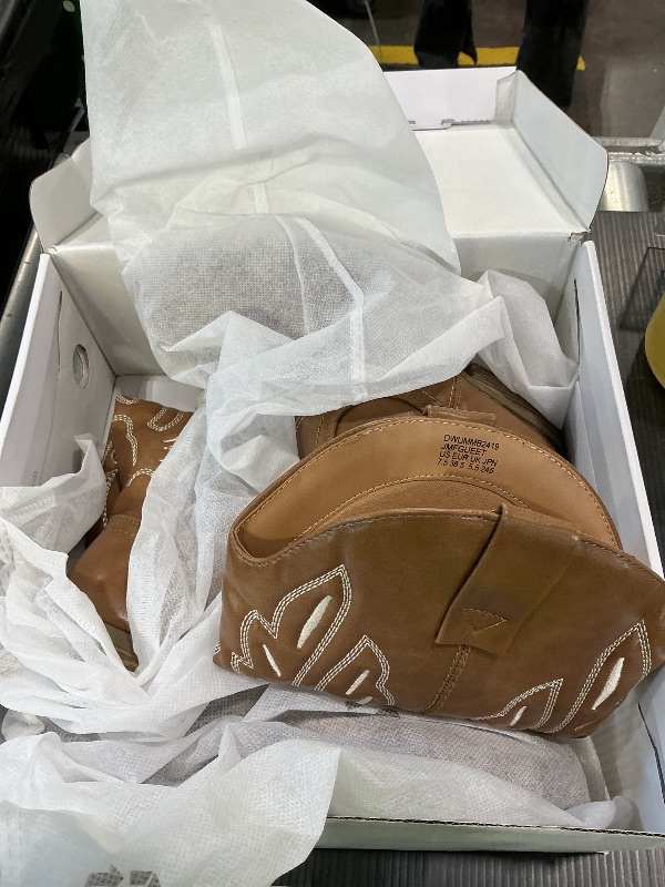 Photo 1 of *Minor Damaged*
DREAM PAIRS Women's Cowboy Boots Mid Calf Cowgirl Boots Embroidery Stitched Western Boots,Size 7.5,Light Brown-Pu,DWUMMB2419