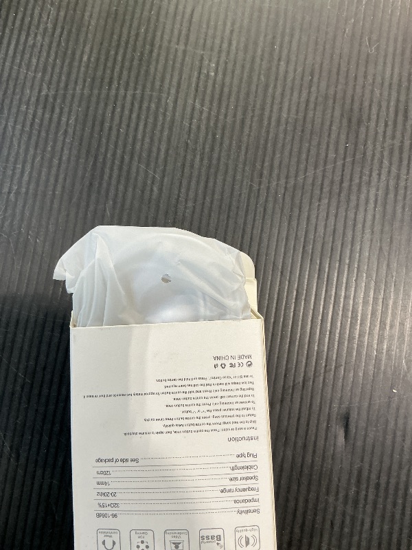 Photo 1 of 2 Pack-USB C Headphones for iPhone 17/16/15, Type C Earbuds Wired Earbuds with Microphone & Remote Control Noise Cancelling Earphones, Compatible with iPhone 17/16/15 Pro Max, iPad, Most USB C Jack