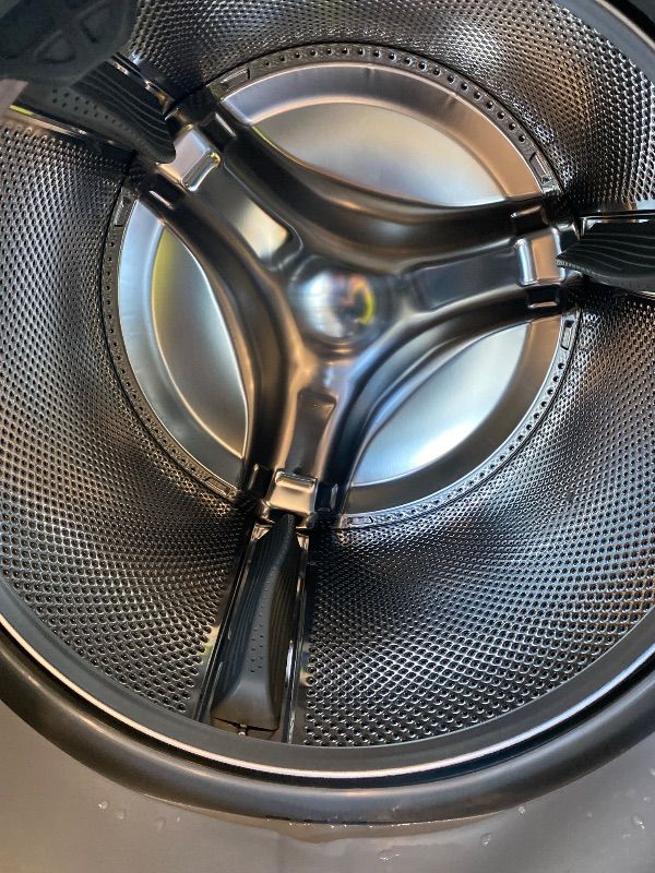 Photo 1 of *Minor Damaged - Check clerk notes*
Kenmore 4.5 cu. ft. Front Load Washer with Stain Removing Steam Treatment - Reduce Laundry Time with Accela Wash - LED - ENERGY STAR Certified - Metallic Silver