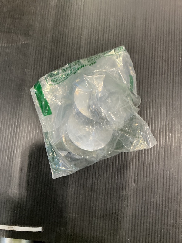 Photo 1 of 4 PCS Car Wheel Center Hub Cover, 60MM/2.36In Outer Diameter and 56MM/2.2In Inner Diameter, Snap-in Vehicle Rim Hub Caps Accessories (Silver)