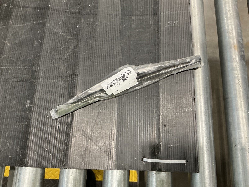 Photo 1 of 11"Wiper Blade Rear - 11 inch(11-A) Back Windshield Rear Wiper Replacement for Jeep Grand Cherokee 2014-2022/Chevy HHR 06-11/KIA Rio 2012-2022 Sorento 10-15 Soul 10-22/Hyundai Accent 12-22 Kona 18-22