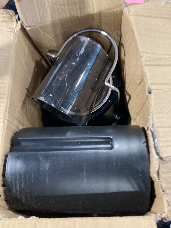 Photo 1 of ***VERY USED***
Qcen Juicer Machine, 800W Centrifugal Juicer Extractor with Wide Mouth 3” Feed Chute for Fruit Vegetable, Easy to Clean, Stainless Steel, BPA-free (Black)