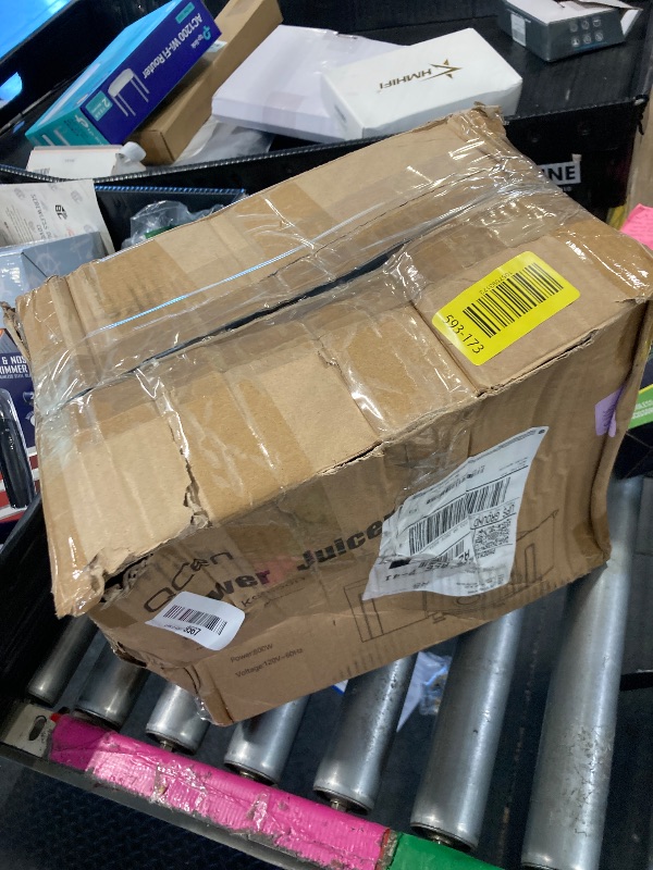 Photo 1 of ***VERY USED***
Qcen Juicer Machine, 800W Centrifugal Juicer Extractor with Wide Mouth 3” Feed Chute for Fruit Vegetable, Easy to Clean, Stainless Steel, BPA-free (Black)